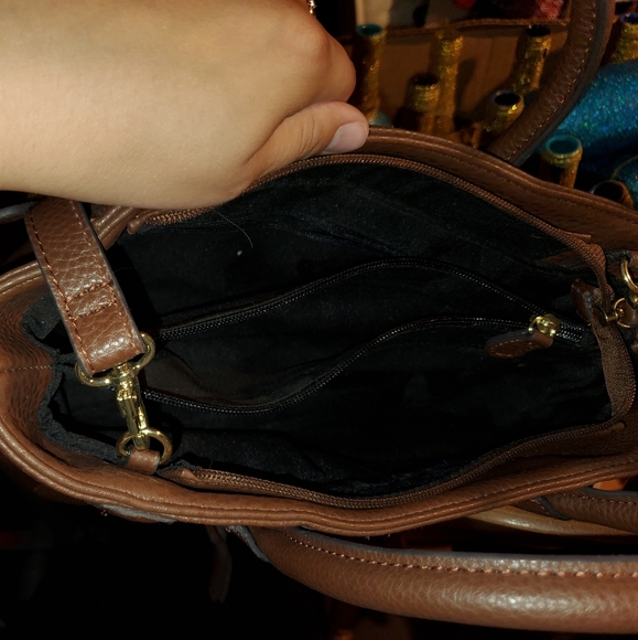 Purses - Picture 8 of 15